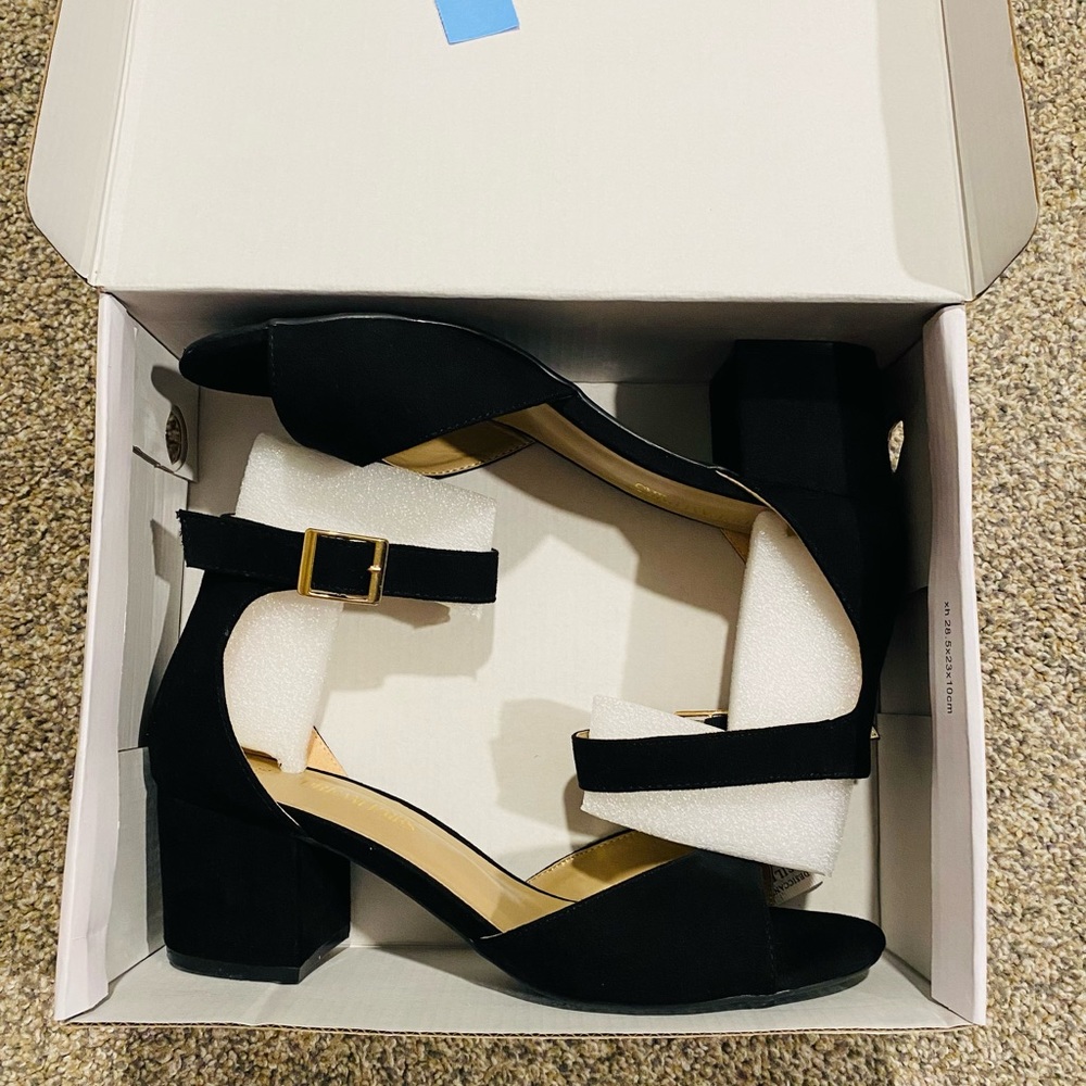 Dream Pairs Heels